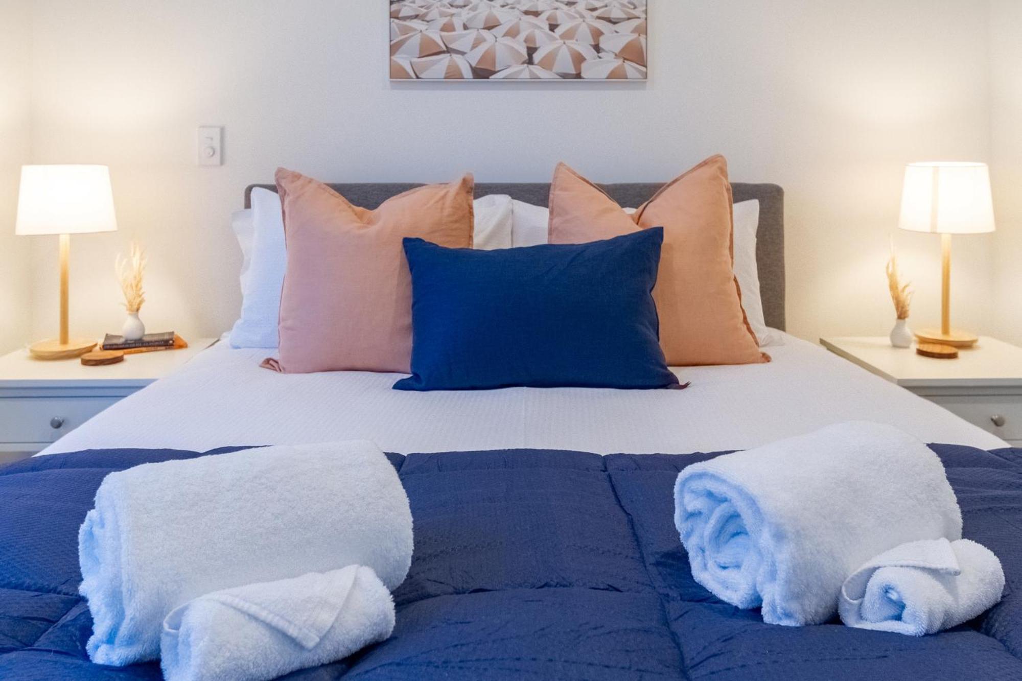 クライストチャーチUrban Elegance - 2 Bed, 2 Bath In The Cbdアパートメント エクステリア 写真